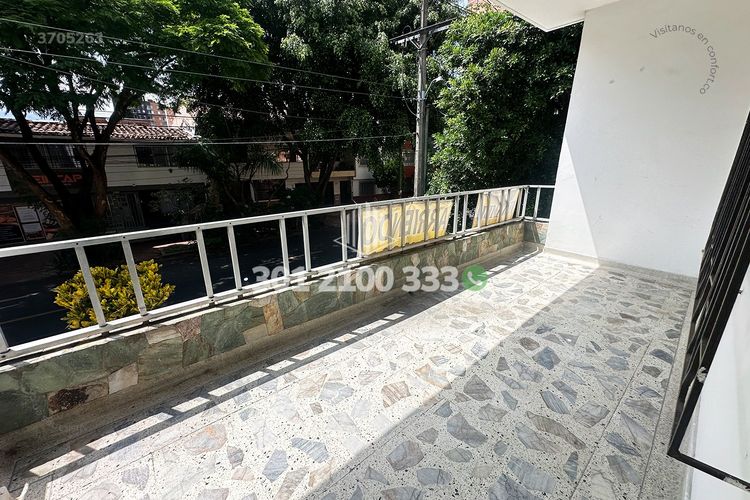 Casa de 7 alcobas en venta en El Velodromo, Medellín, 270 m² · foto 7 de 24