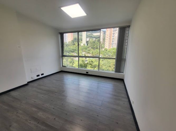 Oficina en arriendo en Transversal Superior, Medellín, 37 m² · foto 6 de 14