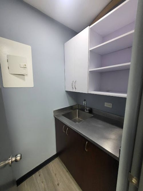 Oficina en arriendo en Transversal Superior, Medellín, 37 m² · foto 13 de 14