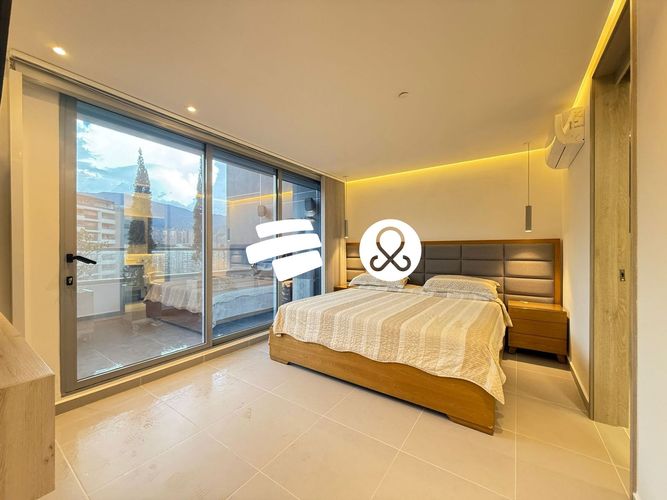 Casa de 2 alcobas en venta en Loma Del Esmeraldal, Envigado, 192 m² · foto 15 de 16