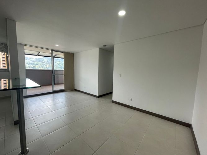 Apartamento en venta en La Tablaza, La Estrella · foto 4 de 19