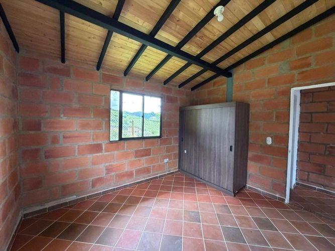 Finca en venta en Centro, Rionegro, 3400 m² · foto 7 de 18
