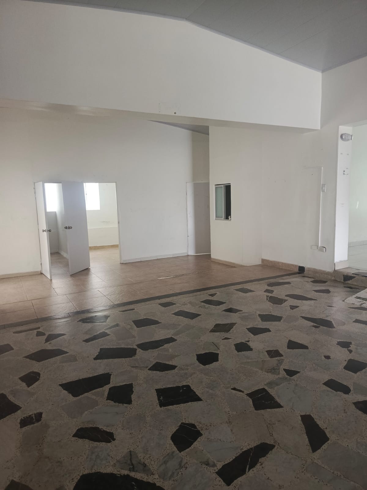 Casa en arriendo en San Jose De Bavaria, Bogotá · foto 5 de 24