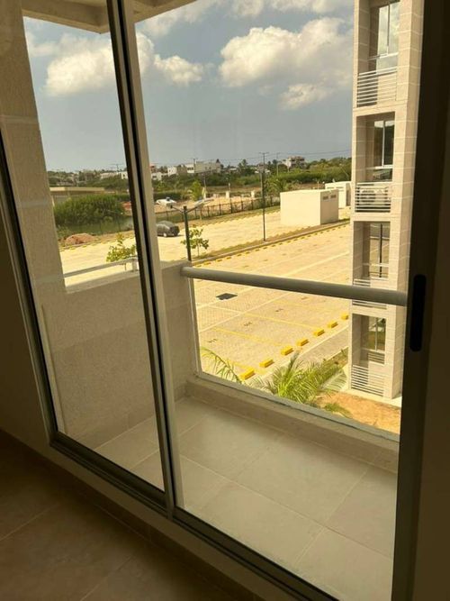 Apartamento de 2 alcobas en venta en Serena Del Mar, Cartagena, 49 m² · foto 2 de 8