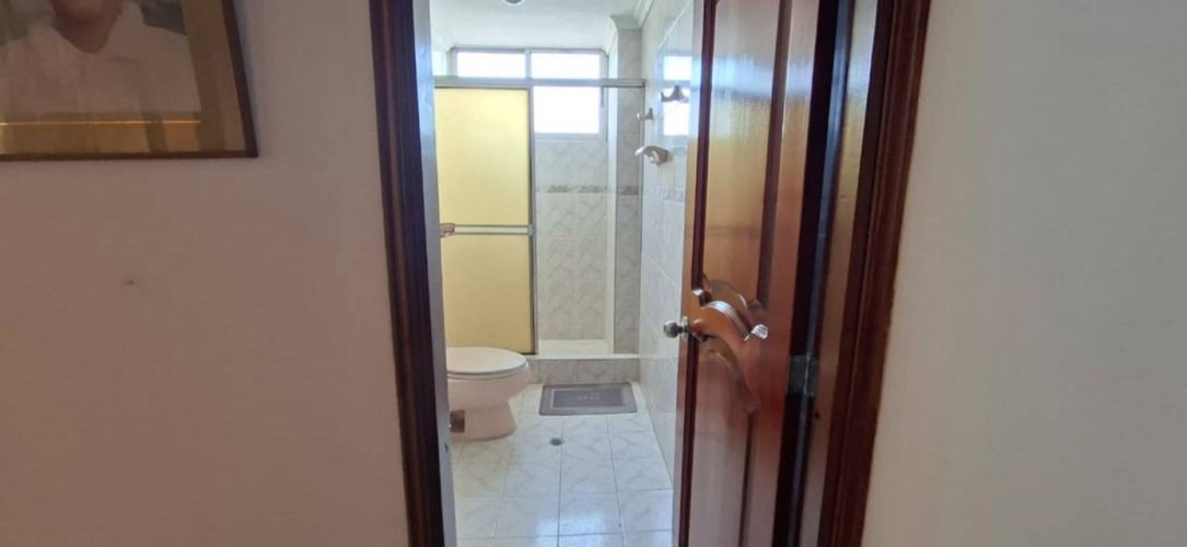 Apartamento de 4 alcobas en venta en Bocagrande, Cartagena, 286 m² · foto 18 de 23