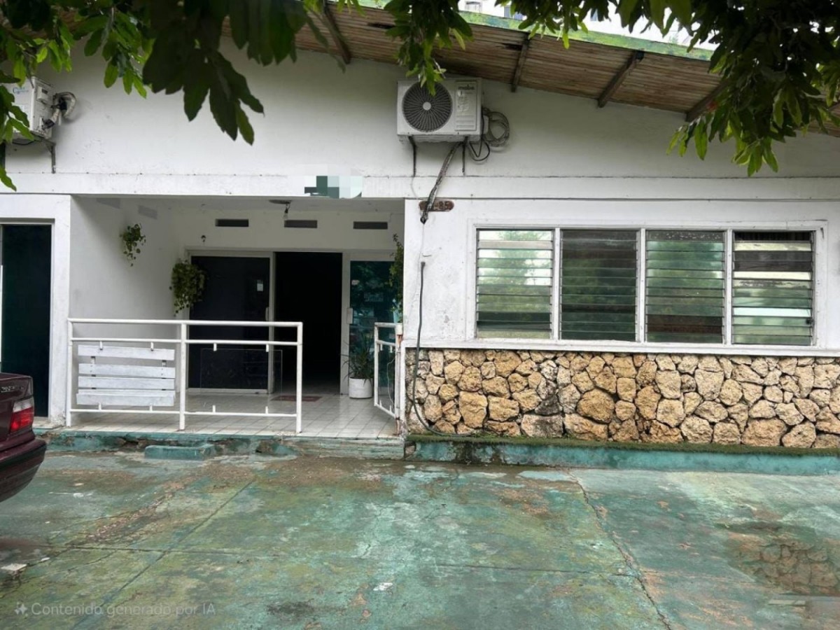 Casa en venta en Crespo, Cartagena · foto 2 de 8