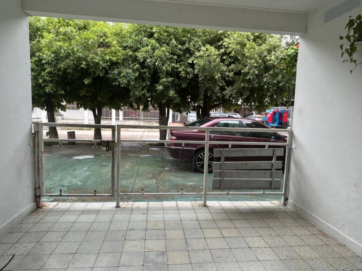 Casa en venta en Crespo, Cartagena · foto 3 de 8