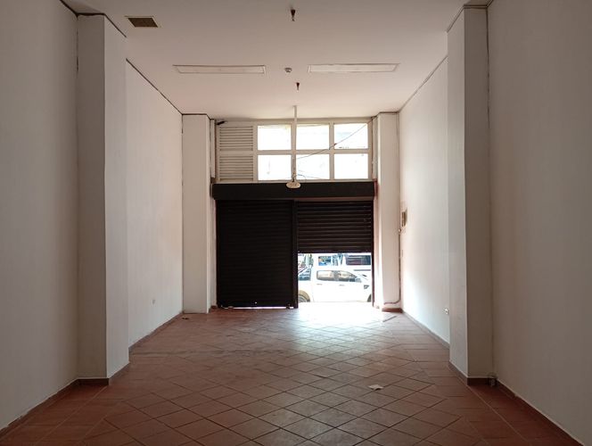 Bodega en arriendo en Viviendas Del Sur, Medellín, 110 m² · foto 3 de 11