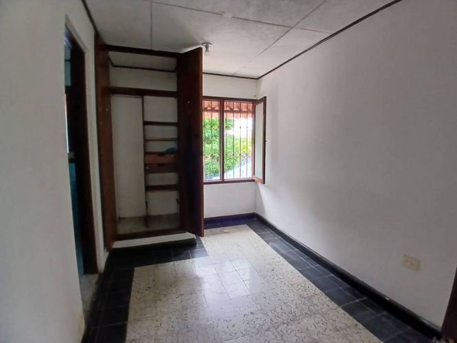 Casa de 13 alcobas en venta en Zaragocilla, Cartagena, 336 m² · foto 14 de 24