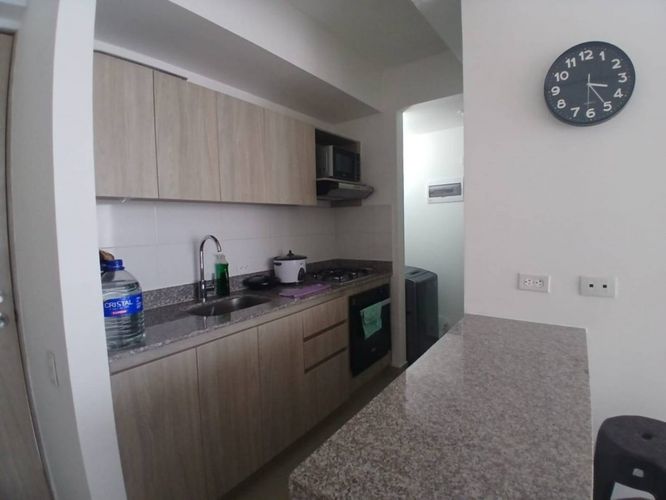 Apartamento de 3 alcobas en arriendo en La Castellana, Cartagena, 69 m² · foto 3 de 11