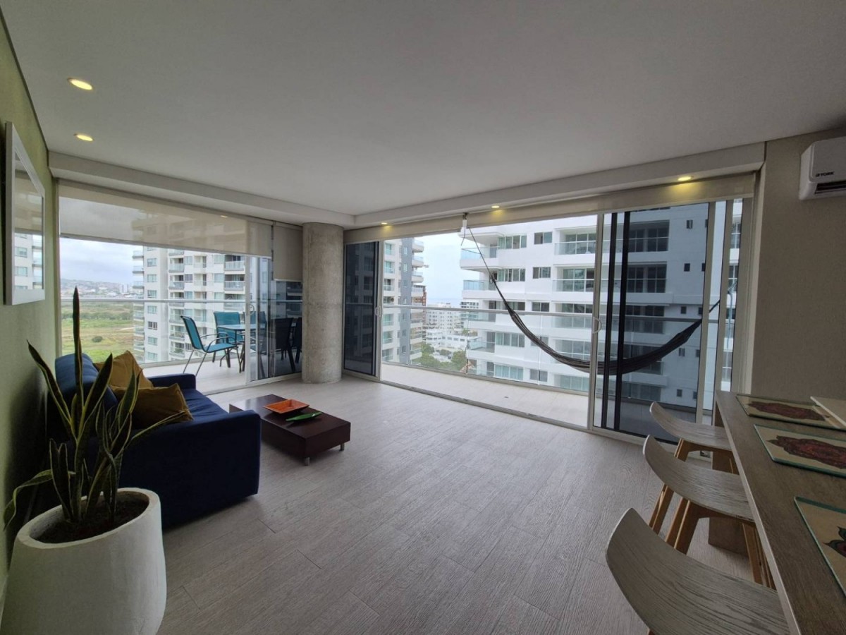 Apartamento en arriendo en Cartagena · foto 8 de 16