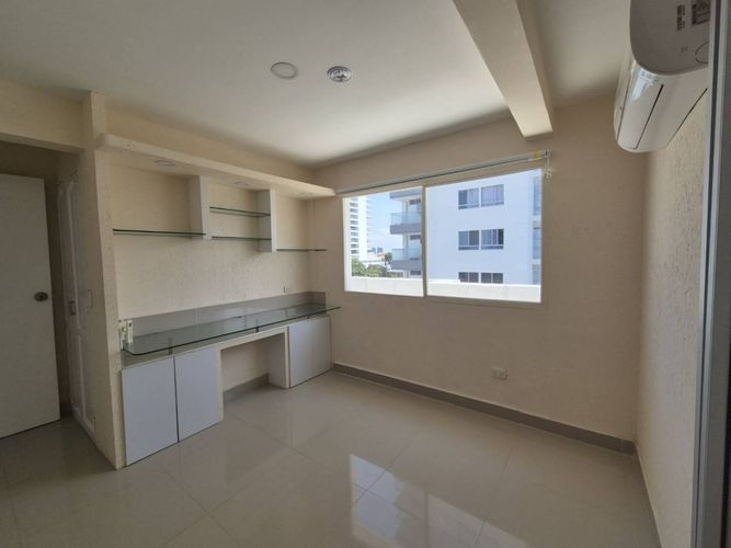 Apartamento de 5 alcobas en venta en Crespo, Cartagena, 207 m² · foto 9 de 20