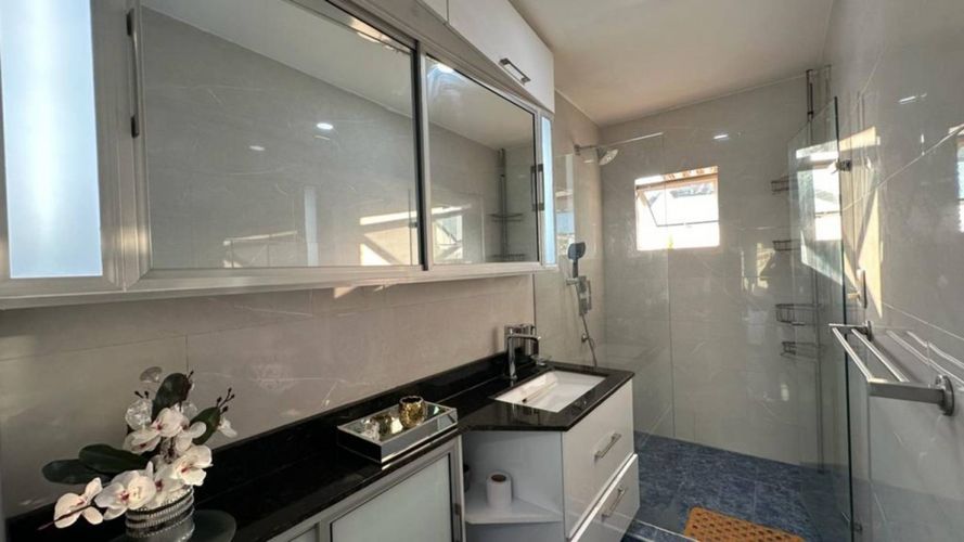 Apartamento de 5 alcobas en venta en Crespo, Cartagena, 207 m² · foto 13 de 20