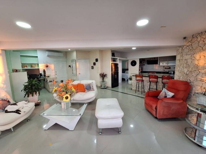 Apartamento de 5 alcobas en venta en Crespo, Cartagena, 207 m² · foto 16 de 20