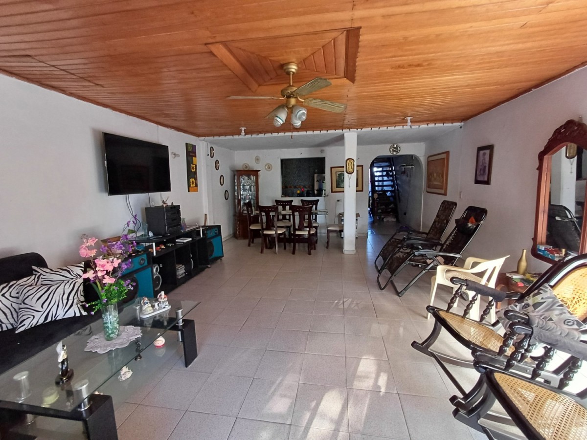 Casa en venta en Las Gaviotas, Cartagena · foto 2 de 16