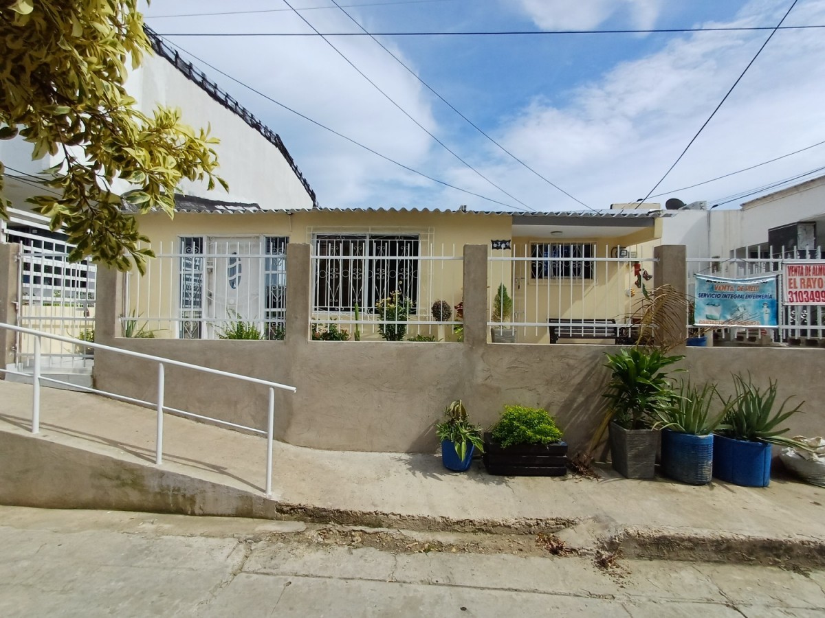 Casa en venta en Tacarigua, Cartagena · foto 3 de 11