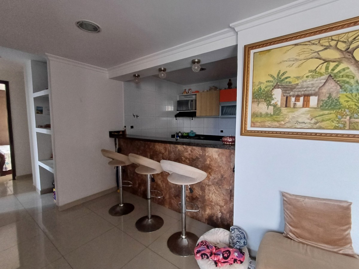 Apartamento en venta en La Castellana, Cartagena · foto 6 de 15