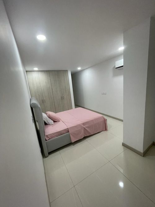 Apartamento de 3 alcobas en venta en Crespo, Soacha, 135 m² · foto 2 de 23
