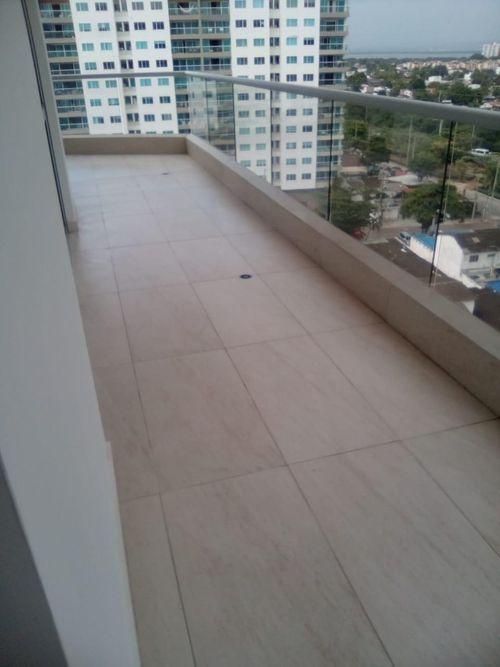 Apartamento de 3 alcobas en venta en Crespo, Soacha, 135 m² · foto 21 de 23