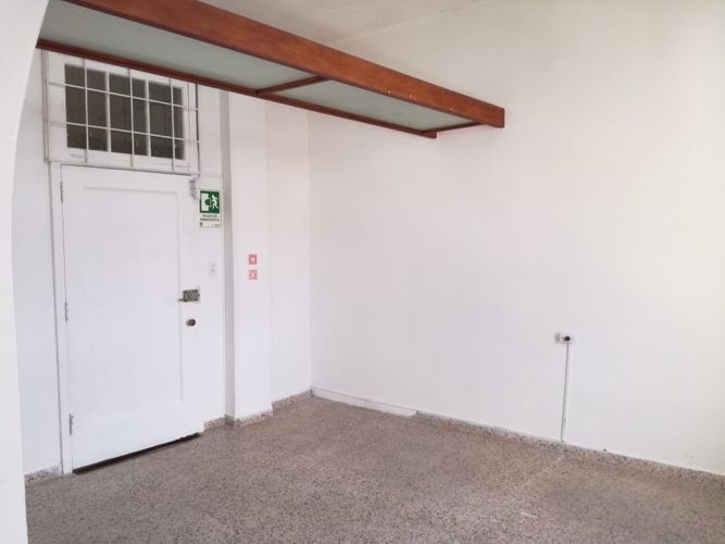 Oficina en arriendo en El Centro, Cartagena, 65 m² · foto 3 de 7