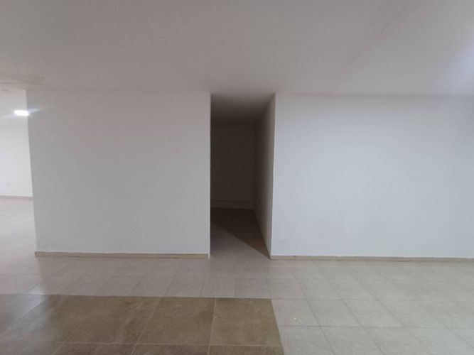 Local en arriendo en Marbella, Cartagena, 157 m² · foto 20 de 24