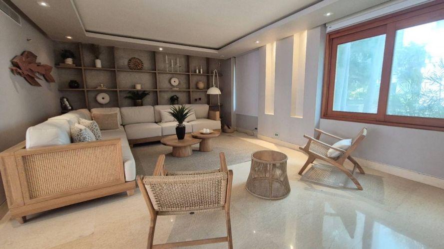 Casa de 4 alcobas en venta en Bocagrande, Cartagena, 670 m² · foto 2 de 24