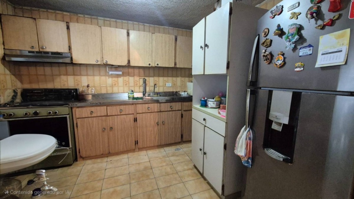 Casa en venta en Crespo, Cartagena · foto 2 de 11