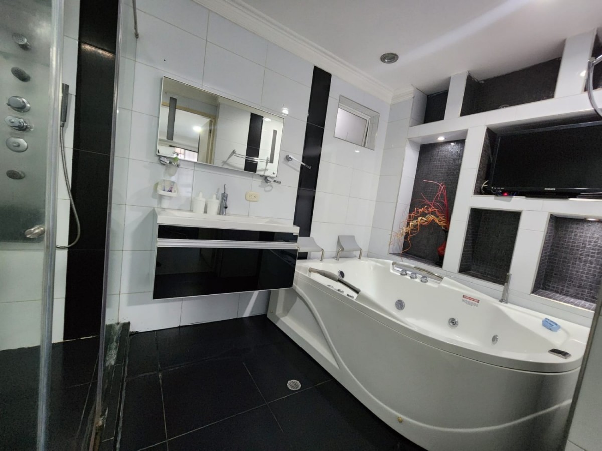 Casa en venta en Manga, Cartagena · foto 9 de 24