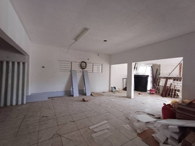 Bodega en arriendo en Crespo, Cartagena, 300 m² · foto 2 de 10