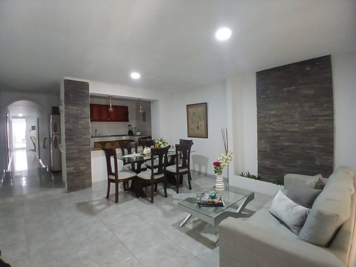 Casa en arriendo en Pie De La Popa, Cartagena · foto 3 de 14