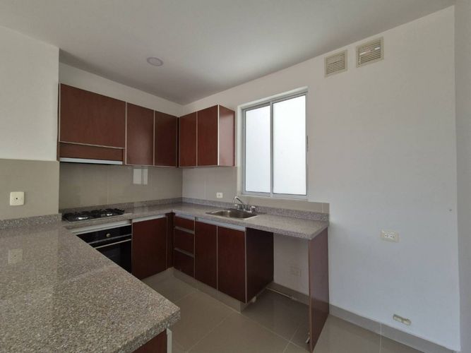 Apartamento de 3 alcobas en venta en Condominio Laguna Club, Cartagena, 113 m² · foto 5 de 17