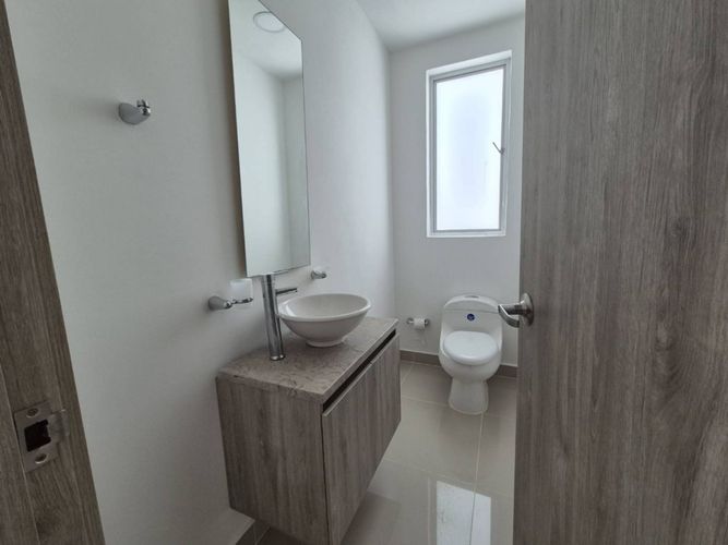 Apartamento de 3 alcobas en venta en Condominio Laguna Club, Cartagena, 113 m² · foto 8 de 17