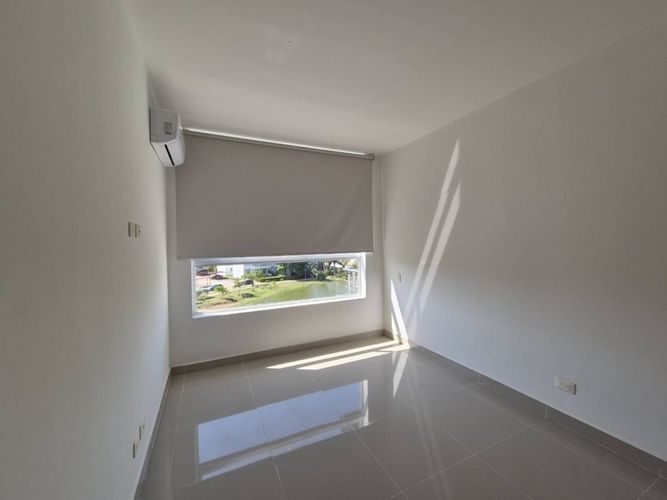 Apartamento de 3 alcobas en venta en Condominio Laguna Club, Cartagena, 113 m² · foto 15 de 17