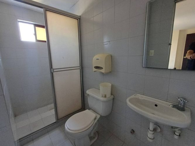 Edificio en venta en El Bosque, Cartagena, 800 m² · foto 13 de 24