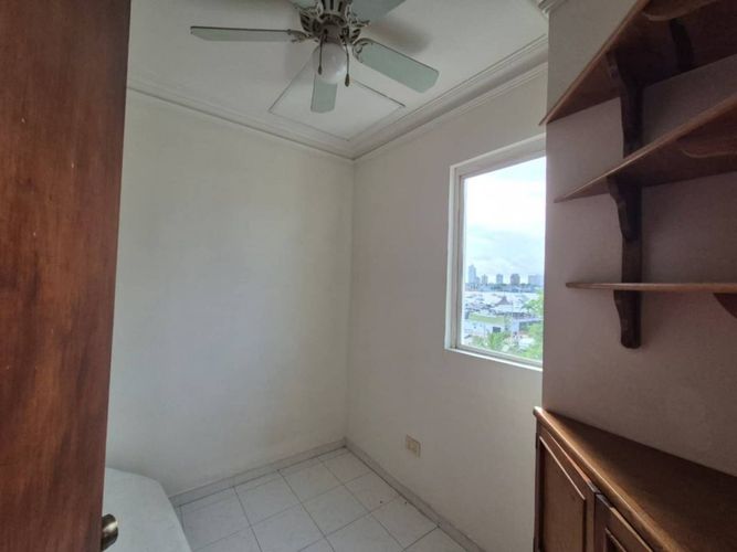 Apartamento de 3 alcobas en arriendo en Manga, Cartagena, 248 m² · foto 11 de 21