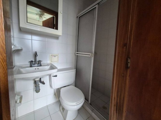 Apartamento de 3 alcobas en arriendo en Manga, Cartagena, 248 m² · foto 13 de 21