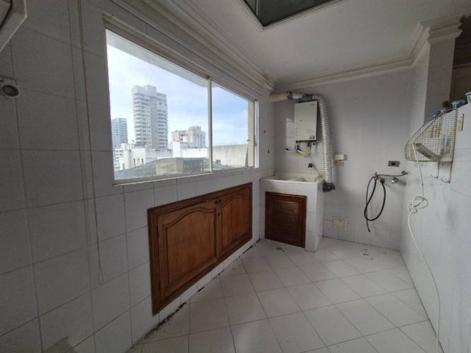 Apartamento de 3 alcobas en arriendo en Manga, Cartagena, 248 m² · foto 14 de 21