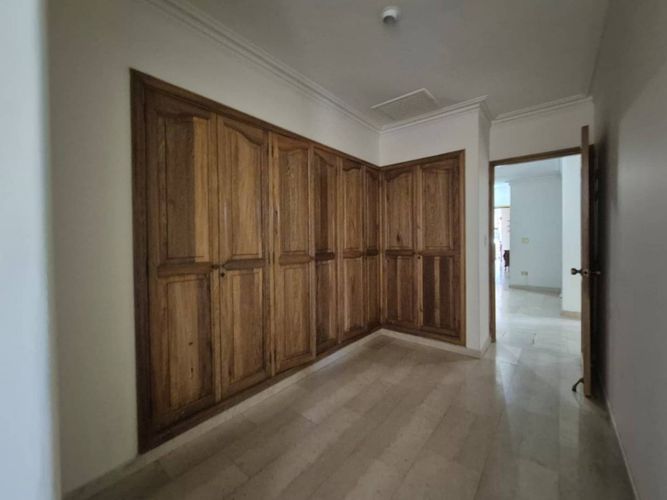 Apartamento de 3 alcobas en arriendo en Manga, Cartagena, 248 m² · foto 17 de 21