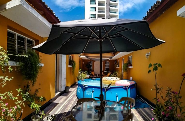 Casa de 4 alcobas en venta en El Cabrero, Cartagena, 1400 m² · foto 5 de 6