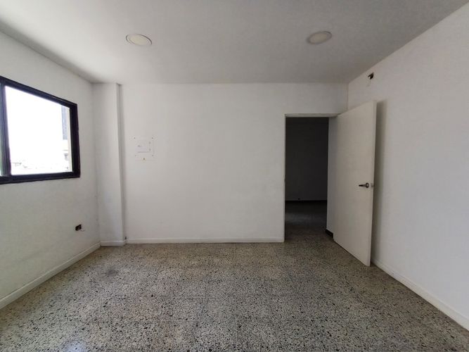 Oficina en arriendo en San Diego, Cartagena, 56 m² · foto 3 de 9