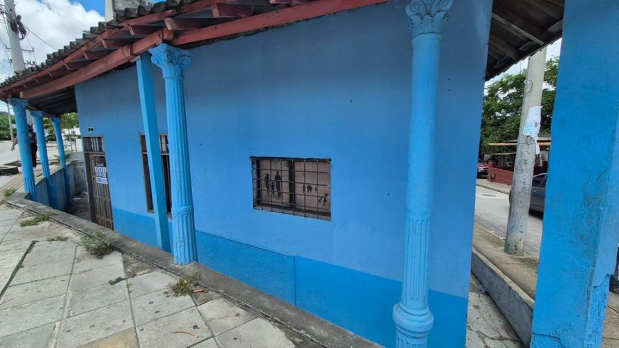 Casa de 3 alcobas en venta en Espinal, Cartagena, 137 m² · foto 2 de 3