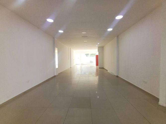 Local en arriendo en Bocagrande, Cartagena, 95 m² · foto 2 de 8