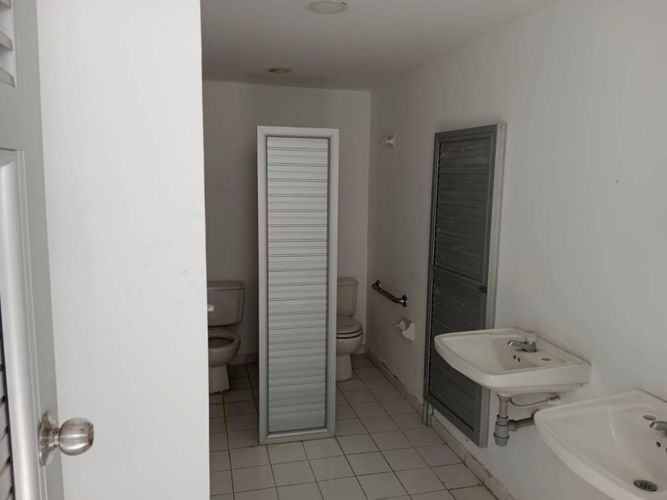 Edificio en arriendo en La Matuna, Cartagena, 1475 m² · foto 5 de 14