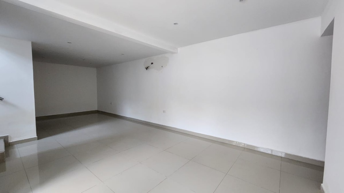Casa en venta en Crespo, Cartagena · foto 2 de 14