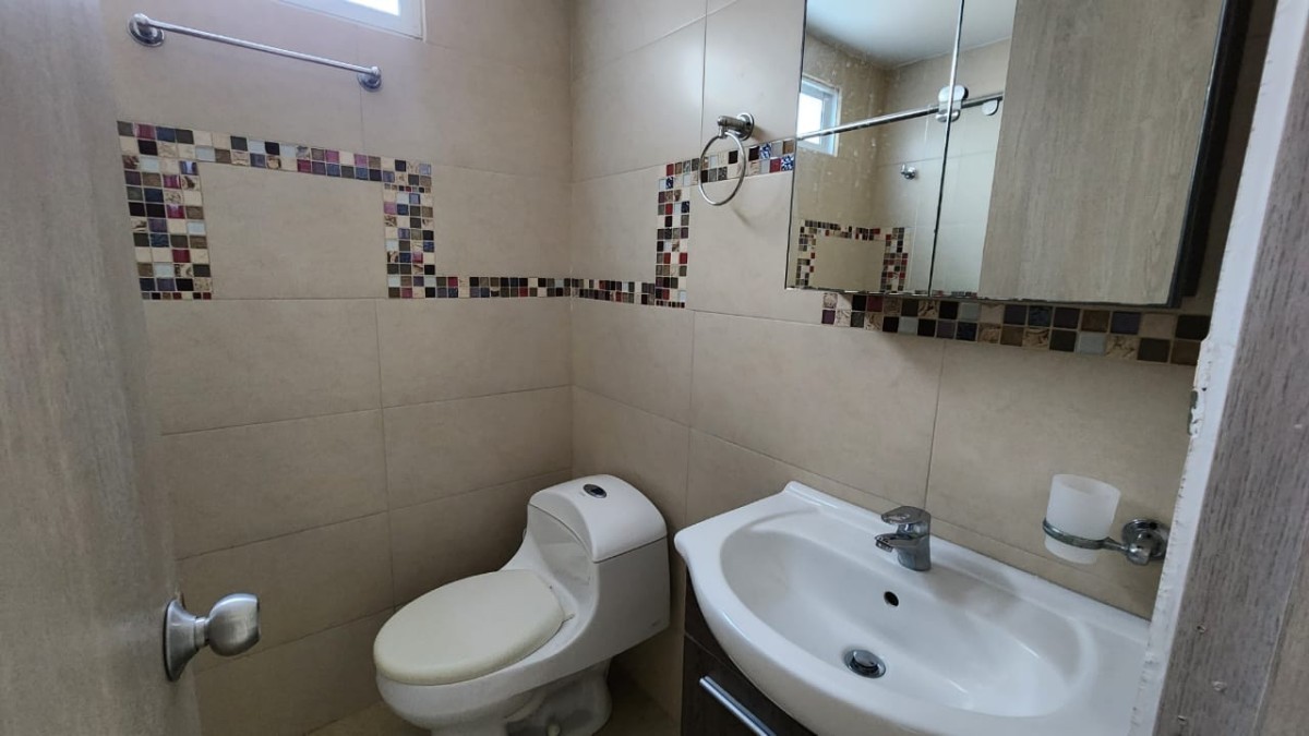 Casa en venta en Crespo, Cartagena · foto 8 de 14