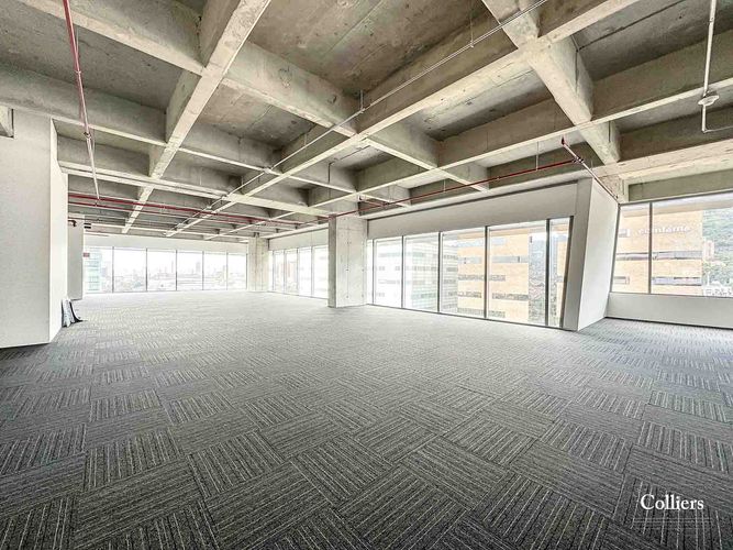 Oficina en arriendo en Villa Carlota, Medellín, 400 m² · foto 9 de 10