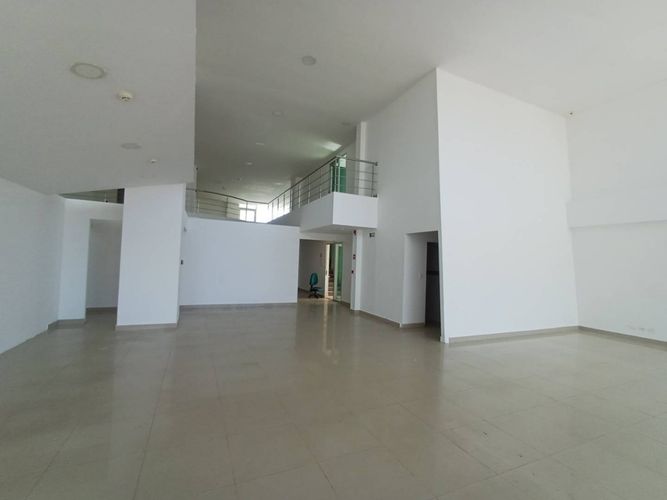 Edificio en arriendo en Alcibia, Cartagena, 3284 m² · foto 5 de 24