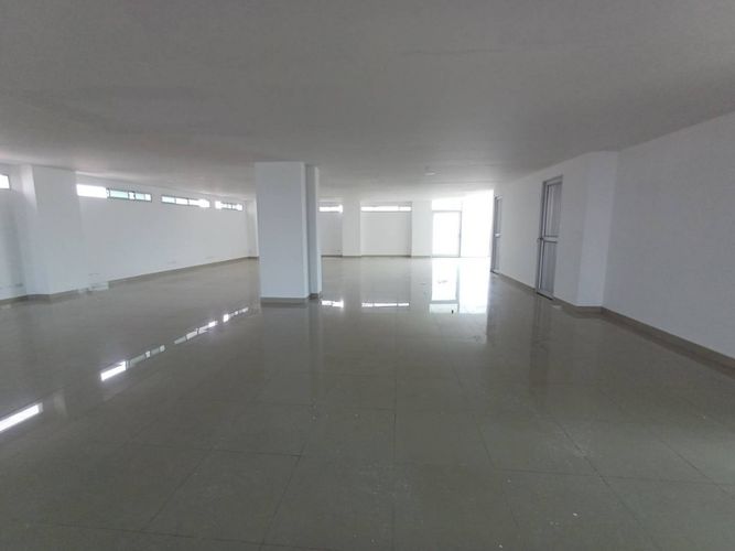 Edificio en arriendo en Alcibia, Cartagena, 3284 m² · foto 11 de 24
