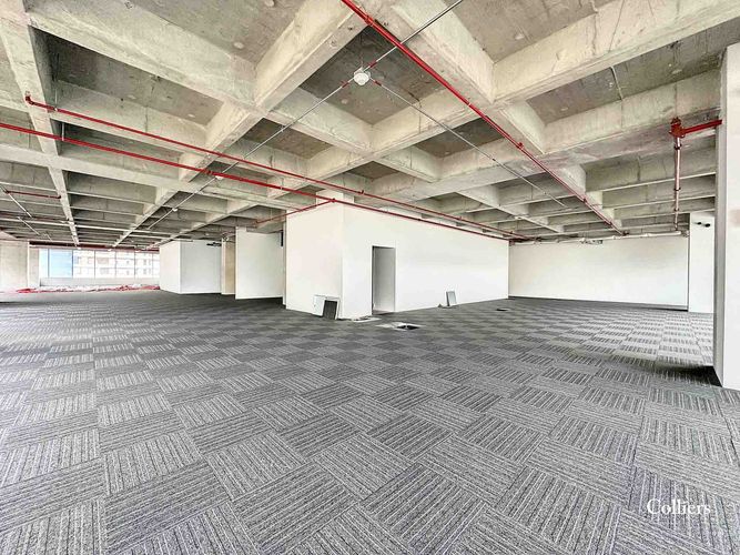 Oficina en arriendo en Villa Carlota, Medellín, 1730 m² · foto 3 de 10