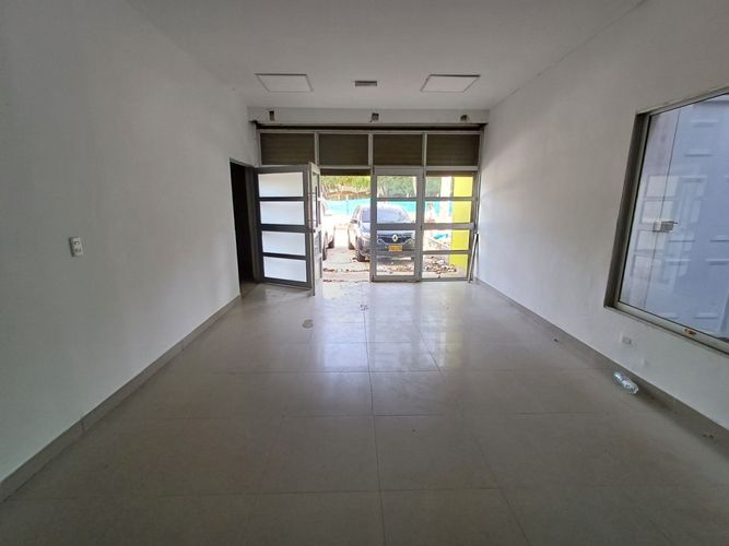 Local en arriendo en Olaya Sector 11 De Noviembre, Cartagena, 179 m² · foto 2 de 16
